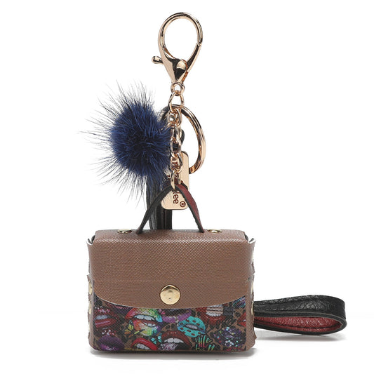 KEYCHAIN WITH HEADPHONE HOLDER PRO